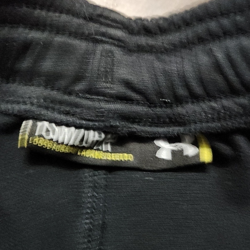 Under Armour Black & Gray Track Pants Size Youth Small Under Armor Logo - Picture 4 of 5